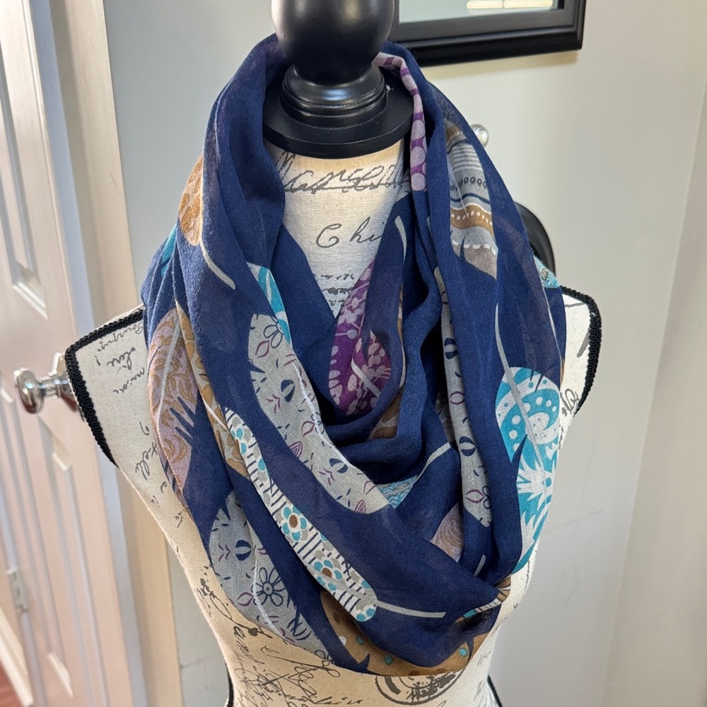 🪶 Blue & Feather Patterned Infinity Scarf